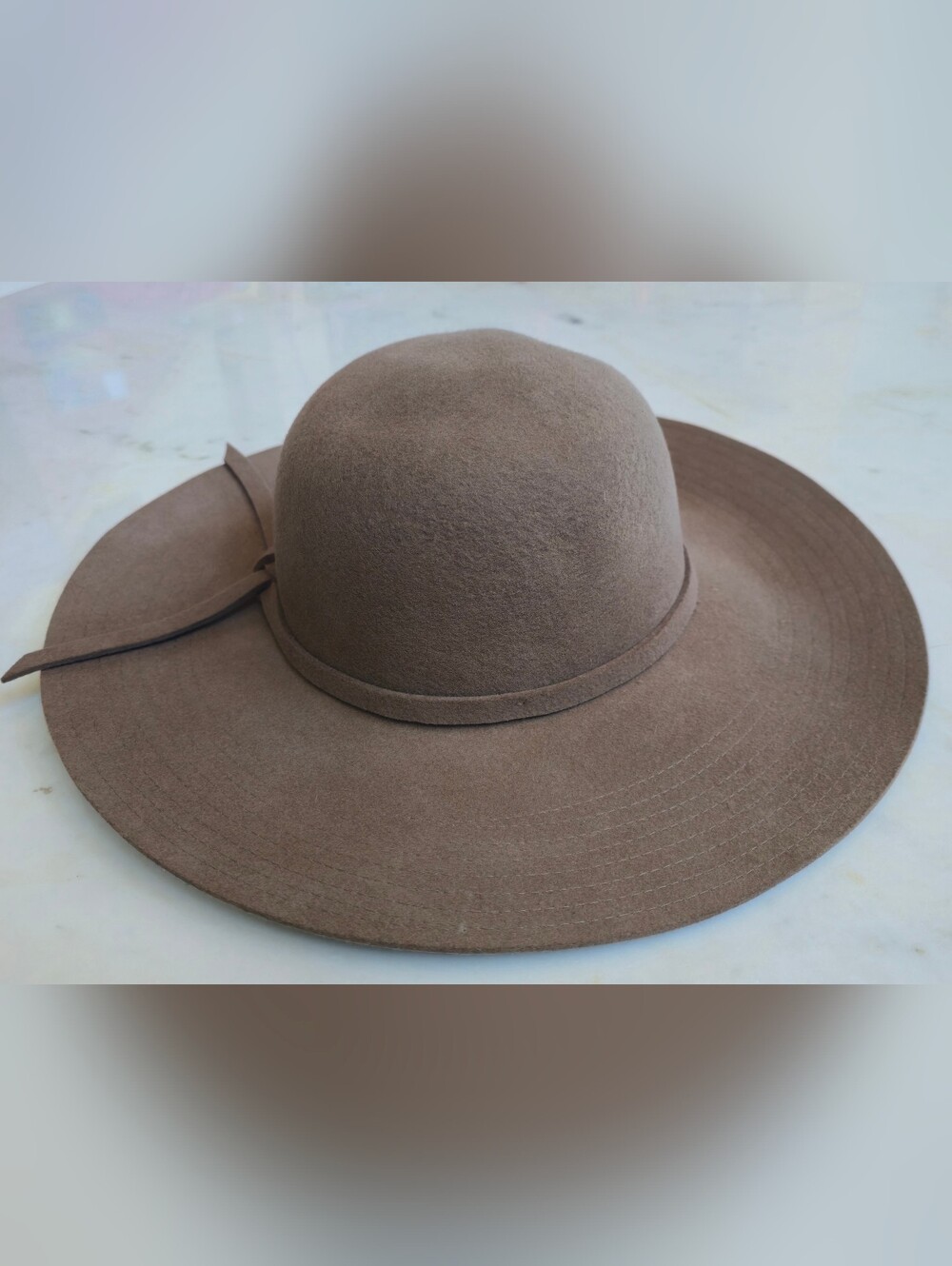 100% Wool Hat In Taupe O/S - Picture 6 of 10